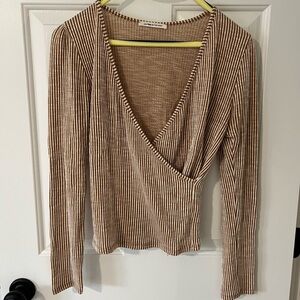 Striped long sleeve v neck